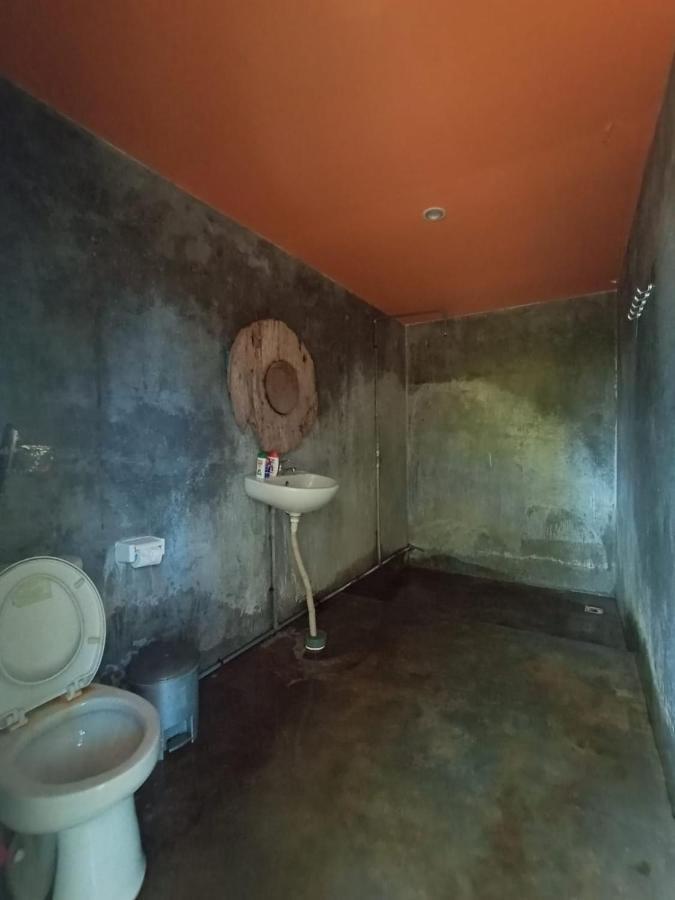 Keramas Surf Hostel Bagian luar foto
